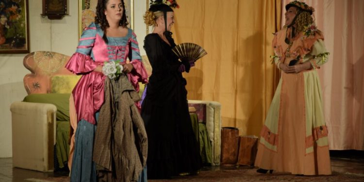 jedna je fema: "pokondirena tikva" zaječarskog pozorišta nagrađena burnim aplauzom na 16. festivalu pobednika festivala