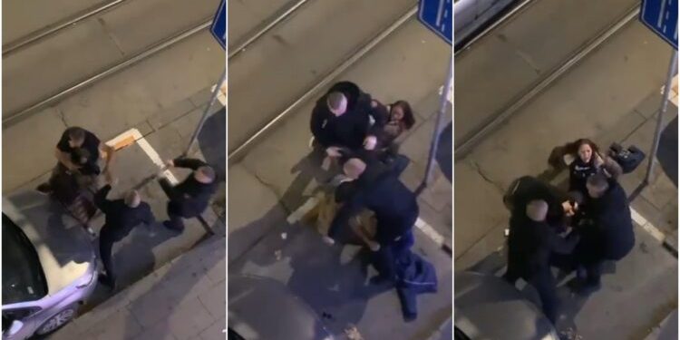 "policijo, ovde me biju!": brutalna tuča ispred kazina u centru beograda, obezbeđenje udara muškarca pred devojkom video