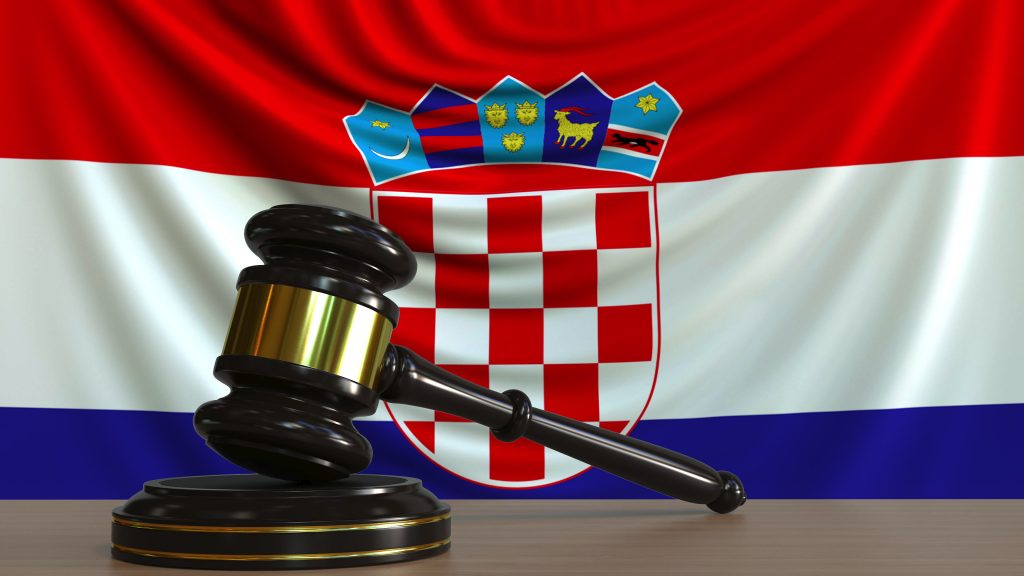 počeo "beli štrajk" u hrvatskoj: sudije i tužioci obustavili rad do 2. februara