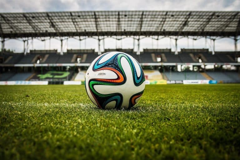 LEGO cigle, zmaj, krokodil: Pogledajte najneobičnije fudbalske stadione na svetu