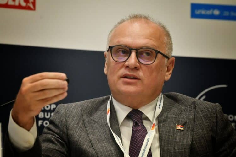Vesić: Prostor Generalštaba treba da bude obnovljen, i Pentagon je obnovljen posle napada 11. septembra