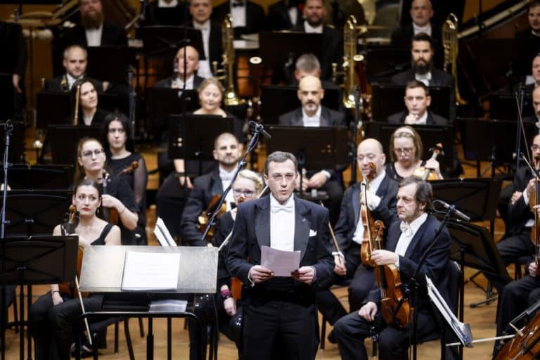 VIDEO Beogradska filharmonija trubama jutros "budila" Ministarstvo kulture
